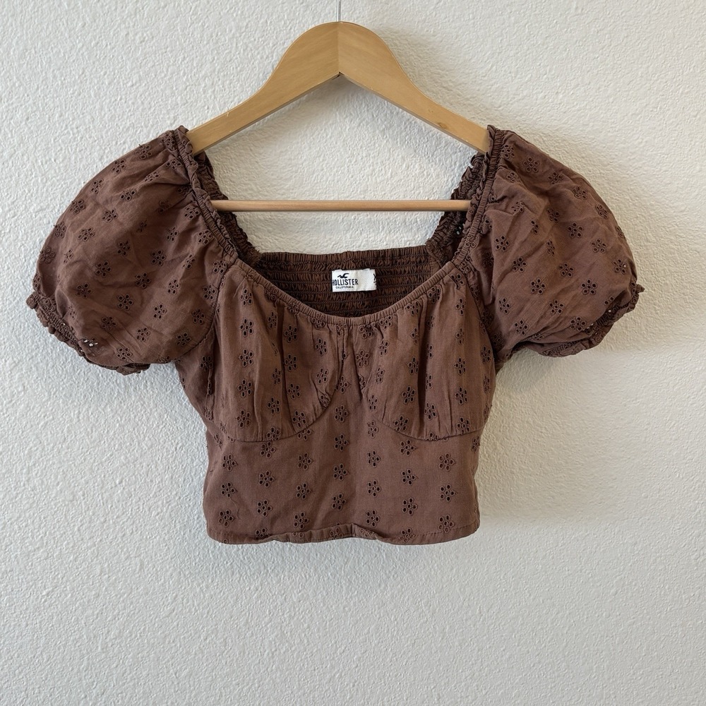 Hollister Eyelet Crop Top Women XS Brown Smocked Puff Sleeve Ren Faire Coquette